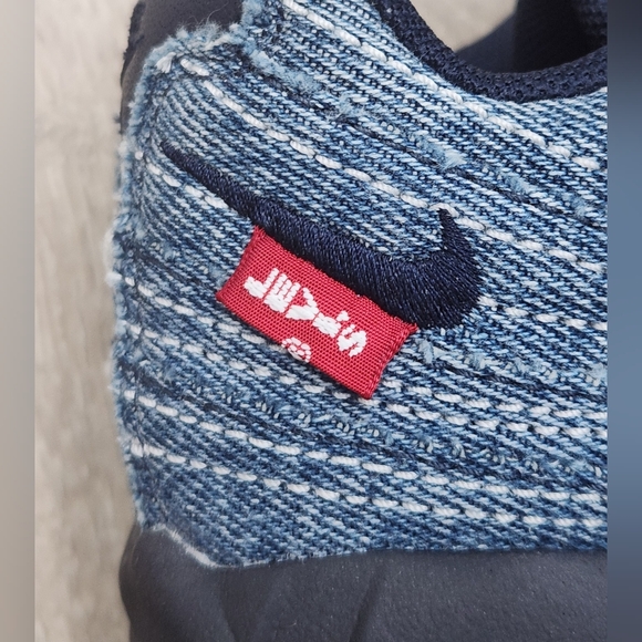 Levi’s x Nike Air Max 95 OG Obsidian HM4743-400 Mens Sizes /Womens Sizes Limited main image 9